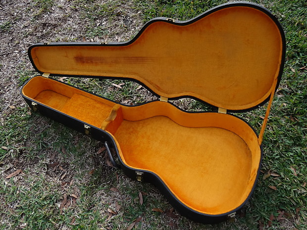 Gibson Acoustic Guitar Hardshell Case J 45 Dove Hummingbird 1960 s Black Gold