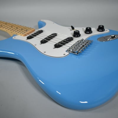 2023 Fender MIJ International Series Stratocaster Maui Blue Electric Guitar w/Bag image 5