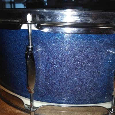 Star 14" 10 Lug Snare Drum 1960's Sparkle Blue fade image 8