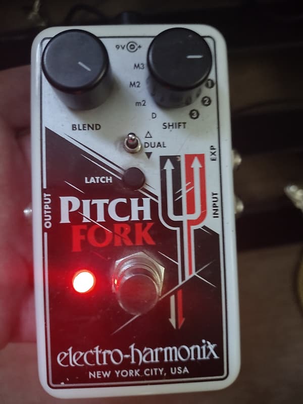 Electro-Harmonix Pitch Fork Polyphonic Pitch Shifter / | Reverb