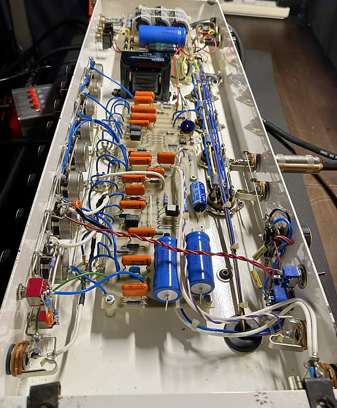 Soldano Vintage 1993 SLO - Super Lead Overdrive 100 w Head w Soldano Vintage 1993 SLO - Super Lead Overdrive 100 w Head w