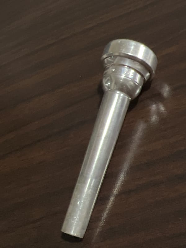 Curry 3C. Trumpet Mouthpiece Reverb