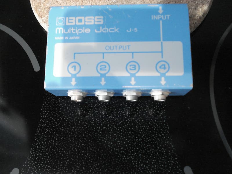 Boss J-5 Multiple Jack Box | Reverb Canada