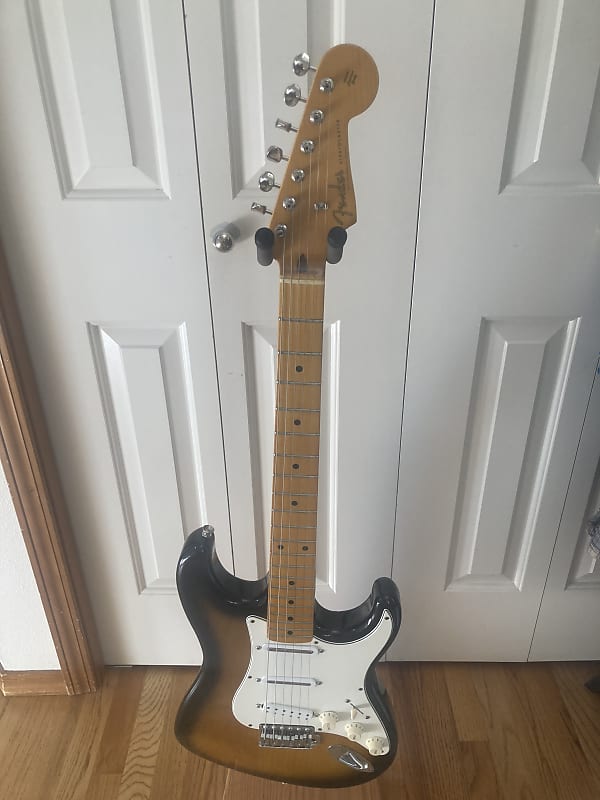 Fender Japanese Stratocaster 2000's image 1