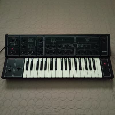 Yamaha CS-10 Monophonic Synthesizer 1977 - Black