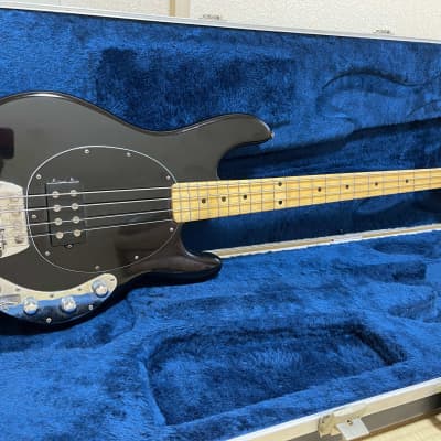 円高還元 Music man stingray ベース - www.benjaminlawgroup.com