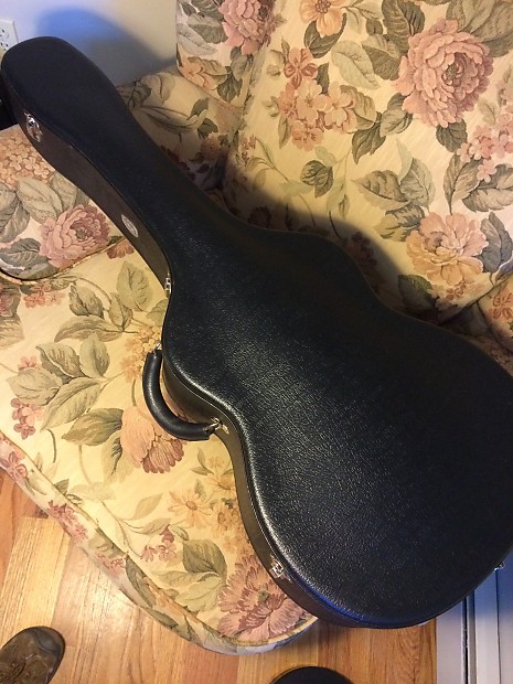 Collings traditional best sale case