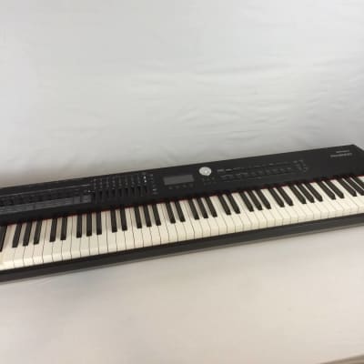 Not Functional Roland RD-2000 88-Key Digital Stage Piano, Black