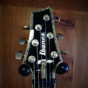 Ibanez SZ720 Flame Maple Electric Guitar w/ DiMarzio Pickups Ibanez SZ720 Flame Maple Electric Guitar w/ DiMarzio Pickups
