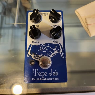 EarthQuaker Devices Tone Job EQ & Booster