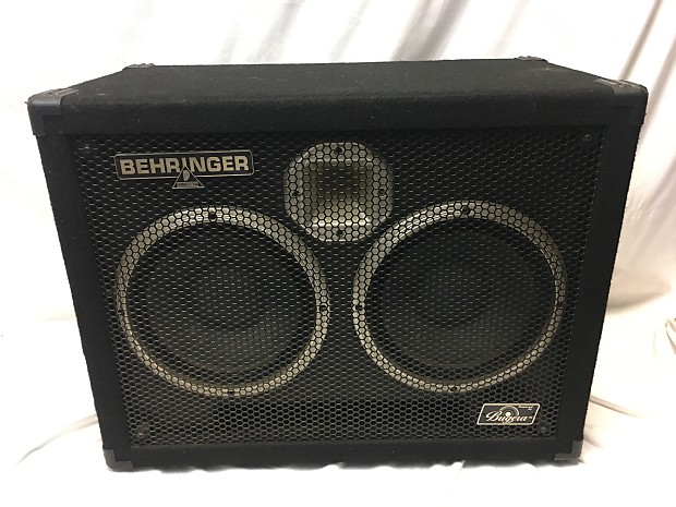 Behringer Ultrabass BB210