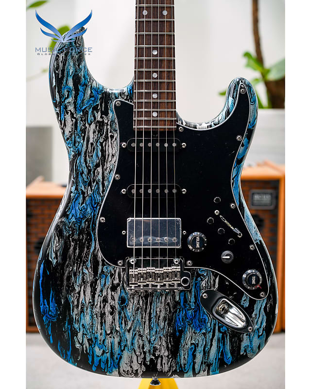 James Tyler USA LA Studio Classic HSS-Black and Blue Shmear w/Duncan  Pickups, Black Pickguard, Faux Matching Headstock & Full Option Electronics