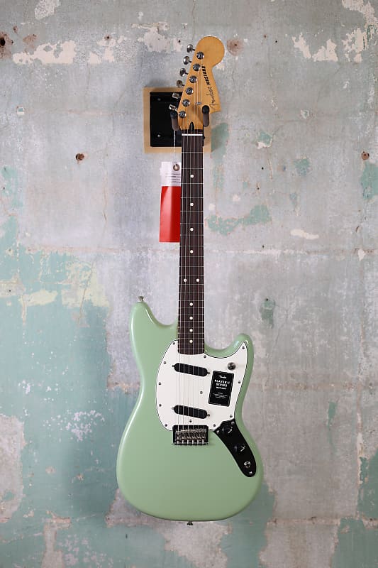 Fender Player II Mustang | Reverb