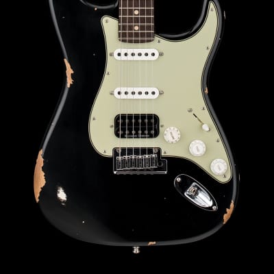 Fender Custom Shop Custom Deluxe Stratocaster | Reverb