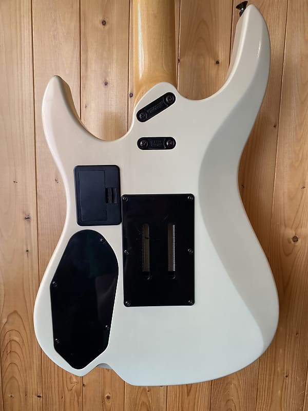 Rare'' 1989 Yamaha RGX612A, Pearl white Metallic, HSS Active
