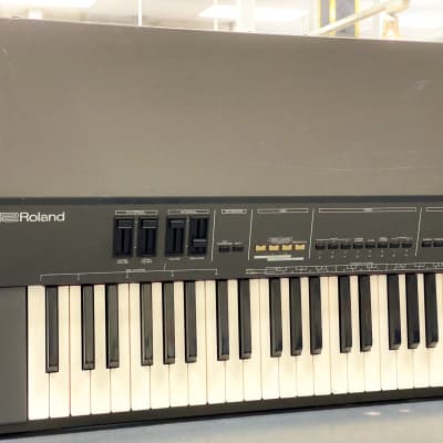 Roland RD-300S 88-Key Digital Piano image 2
