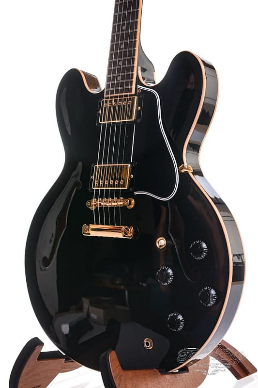 Gibson ES335 Dot Ebony Gold Hardware 2008 | Reverb