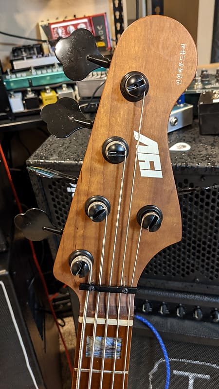 J-bass Series