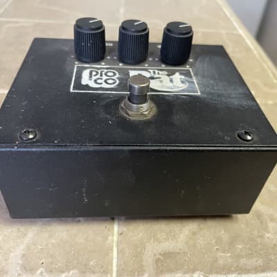 ProCo Vintage Rat Big Box Reissue with Battery Door and LM308 Chip 1991-2003 - Black image 2