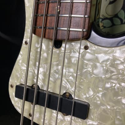 Fender American Deluxe Jazz Bass V 1999 image 8