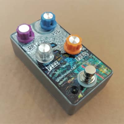 Glowfly Glitchwave 567 - distortion / ring mod / chaos engine image 4