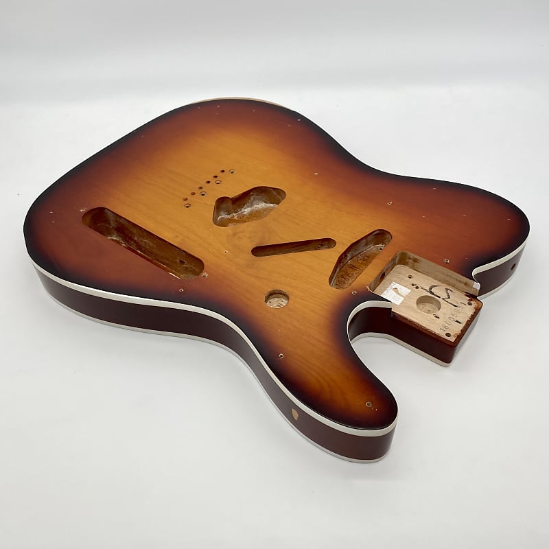 フェンダー・ジェイソン・イズベル・シグネイチャー （Fender