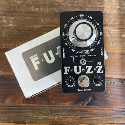 Reverb.com listing, price, conditions, and images for king-tone-minifuzz-si