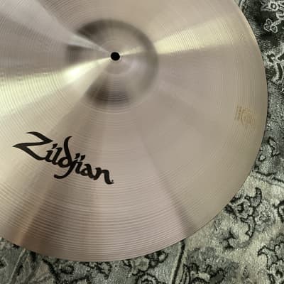 Zildjian 21" A Series Sweet Ride Cymbal image 3