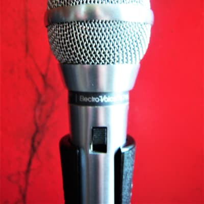 Vintage 1970's Electro-Voice 671A Handheld Cardioid Dynamic Microphone Hi Z w accessories 671 672 image 9