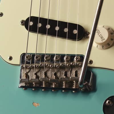 Fender FSR American Vintage '62 Stratocaster  Tropical Turquoise 2011 image 9