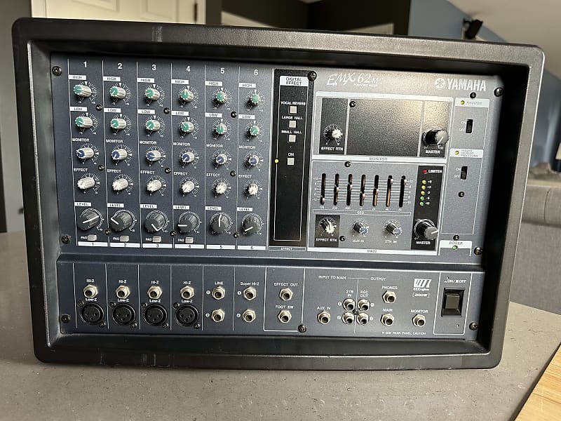 Yamaha EMX62M 6 Channel Powered Mixer 20000s - Gray | Reverb