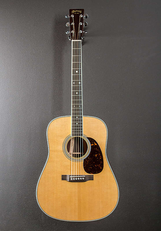 Martin D-35 | Reverb