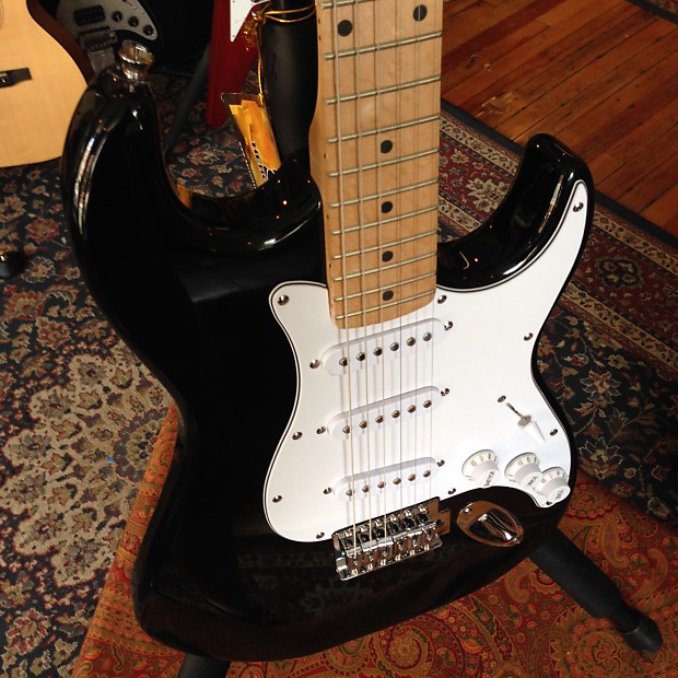 Silvertone stratocaster outlet