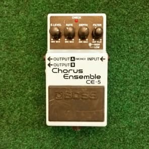 REAL DEAL Dec. 1996 Pink Label Analog Boss CE-5 Chorus