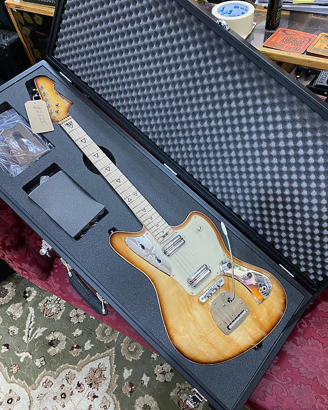 Valiant Guitars Jupiter w/ Mastery hardware 2023 Tokyo Reverb
