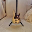 Fender American Elite Precision Bass, Ebony Fingerboard, Champagne 885978859993
