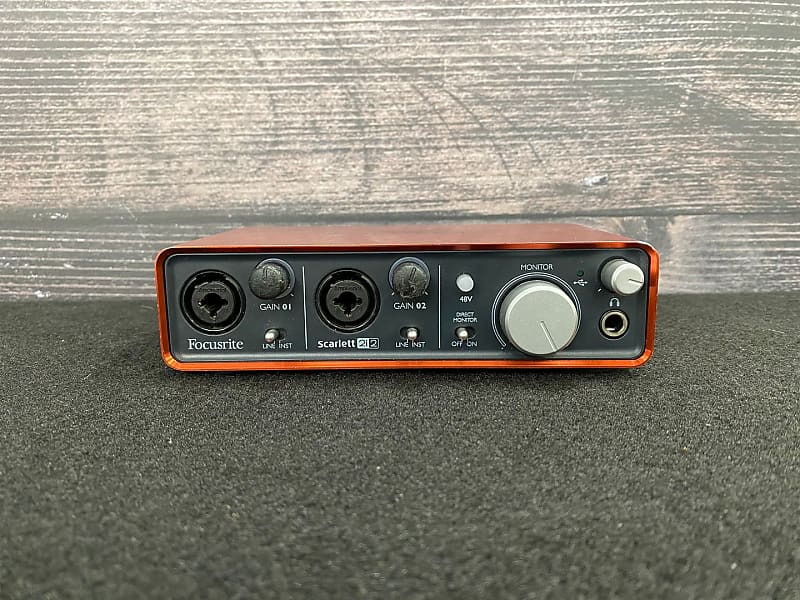 Focusrite Scarlett 2i2 1st Gen. Audio Interface (Huntington, | Reverb