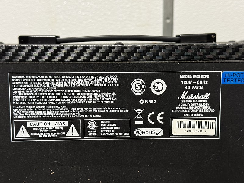 Marshall MG Carbon Fiber MG15CFR 2-Channel 15-Watt 1x8