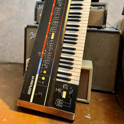 Roland Juno-6 61-Key Polyphonic Synthesizer 1982 - 1984 - Black