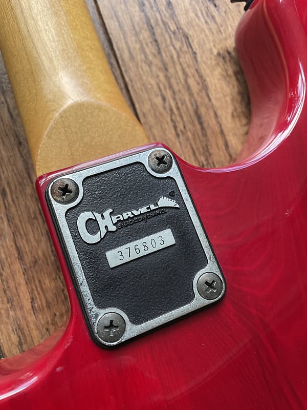 大得価通販Charvel エレキギター ストラトタイプ CST-70 シャーベル ◆ 65D3B-19 シャーベル