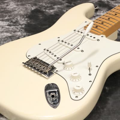 2022人気No.1の Fender 2007年製 ネック ストラト Standard American