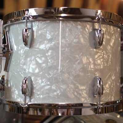 Gretsch Broadkaster 60's Marine Pearl Drum Set - 22,12,13,16,6.5x14 image 3