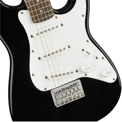 Squier #0370121506 - Black Mini Stratocaster V2 with Laurelwood Fretboard image 4