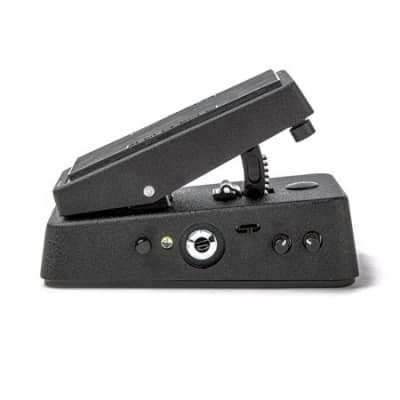 Amazon.com: JIM DUNLOP Crybaby Q Mini 535Q Auto-Return Wah