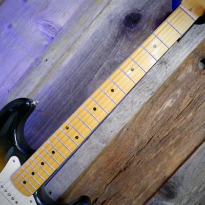 Fender American Vintage '57 Stratocaster 2006 - 2-Color Sunburst w/ Hard Case image 17