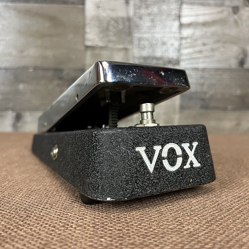 Vox V846