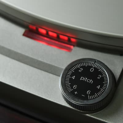 Technics SP-25/SL-1025 Direct Drive Turntable w/ EPA-A250/B500 [Excellent] image 7