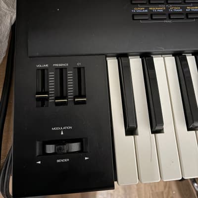 Roland JV-80 no red glue