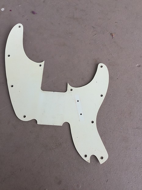 Fender Telecaster Bass Pickguard 1968 White