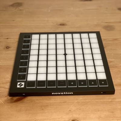 Novation Launchpad X Pad Controller - WITH BOX image 5